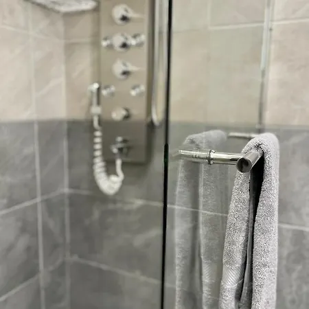 ем парадайс Casa rural Tserova Koriya