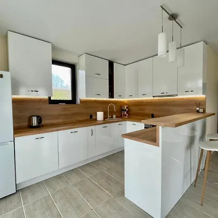 Country house ем парадайс Tserova Koriya