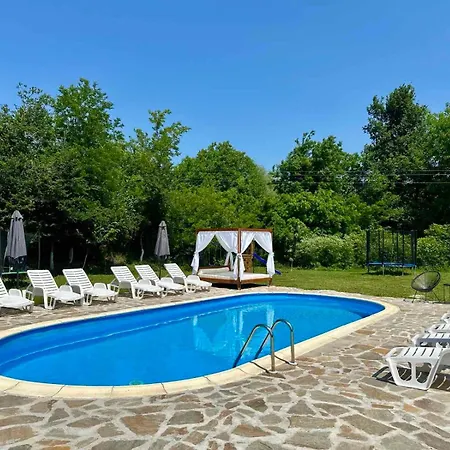 ем парадайс Летний дом