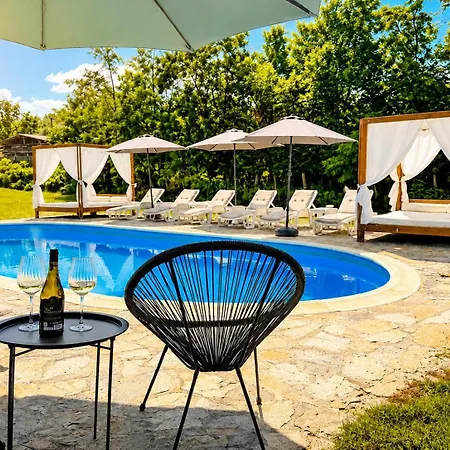 ем парадайс Country house