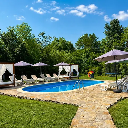 ем парадайс Country house *